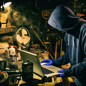 Homemade Explosives and Improvised Explosive Devices – Indicators, Availability, Effects